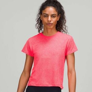 Lululemon Train to Be Seamless Short Sleeve -FLARE